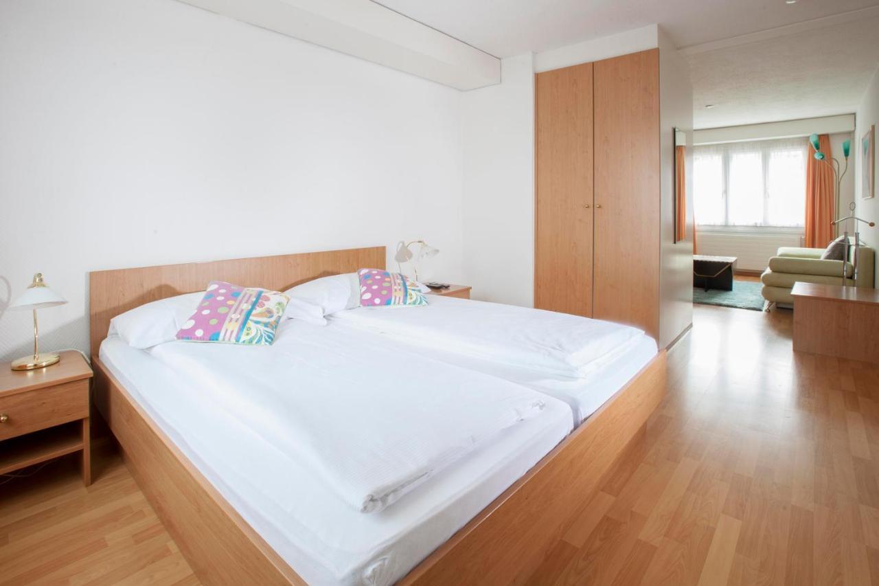 Hotel Zur Au デリコン エクステリア 写真